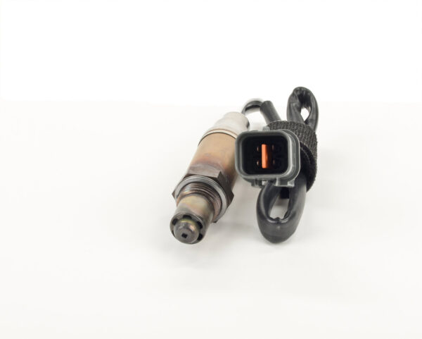 Bosch 15582 Premium Switching-Type Oxygen (O2) Sensors - Image 2