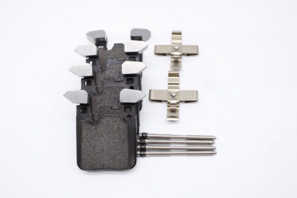 Asianautos ACR1656H Premium Ceramic Disc Brake Pad Set - Image 3