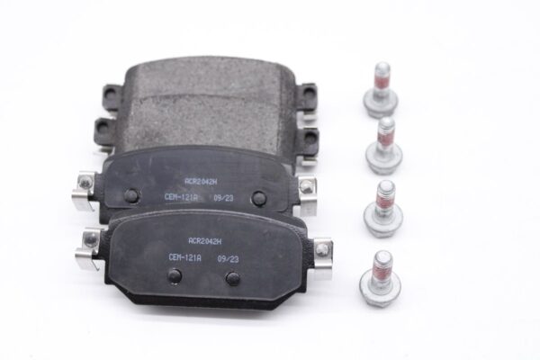 Asianautos ACR2042H Premium Ceramic Disc Brake Pad Set - Image 2