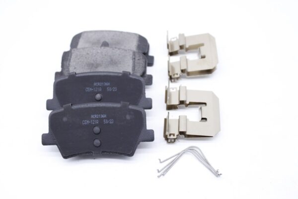 Asianautos ACR2136H Premium Ceramic Disc Brake Pad Set - Image 3