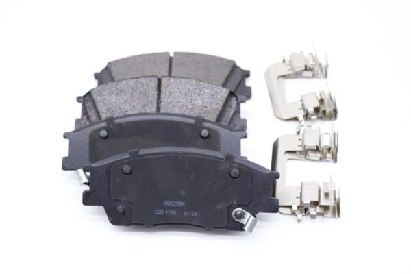 Asianautos ACR2285H Premium Ceramic Disc Brake Pad Set - Image 2