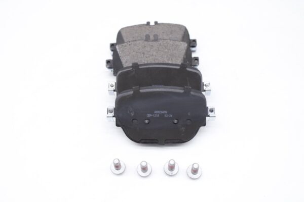 Asianautos ACR2047H Premium Ceramic Disc Brake Pad Set - Image 2