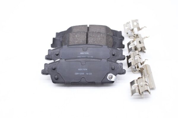 Asianautos ACR1707H Premium Ceramic Disc Brake Pad Set - Image 2