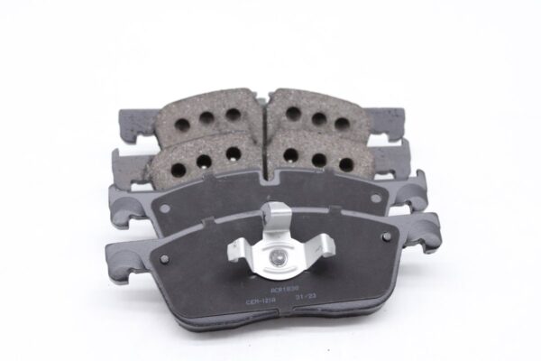 Asianautos ACR1838 Premium Ceramic Disc Brake Pad Set - Image 2
