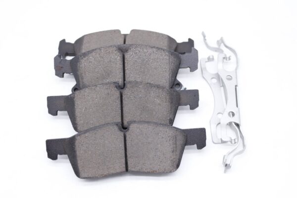 Asianautos ACR1904AH Premium Ceramic Disc Brake Pad Set - Image 3