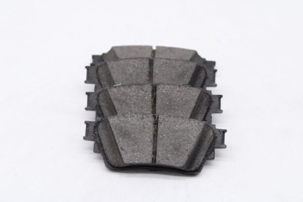 Asianautos ACR2200 Premium Ceramic Disc Brake Pad Set - Image 3