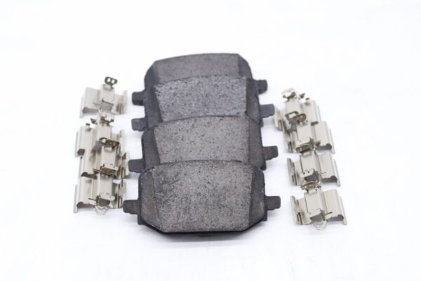 Asianautos ACR2232H Premium Ceramic Disc Brake Pad Set - Image 3