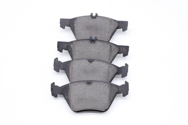 Asianautos ACR740 Premium Ceramic Disc Brake Pad Set - Image 3