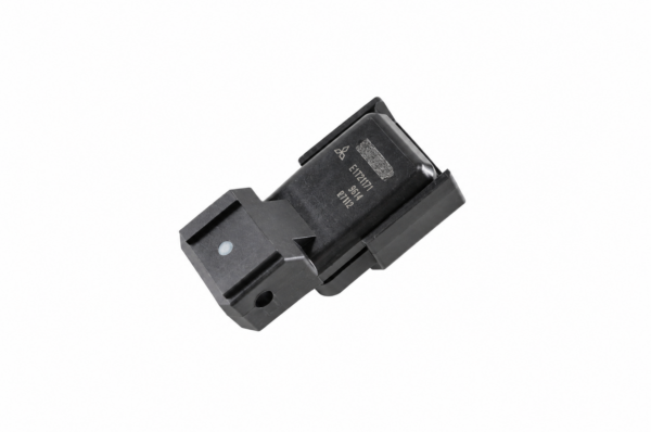 Mitsubishi Electric E001T32371 OEM Fuel Pressure Sensor - Image 2