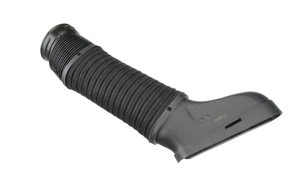 URO Parts 2720903582 Air Intake Hose