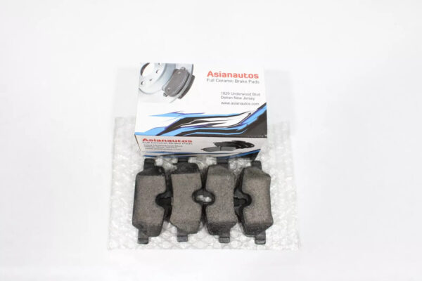 Asianautos ACR1800 Asianautos Premium Ceramic Disc Brake Pad Set
