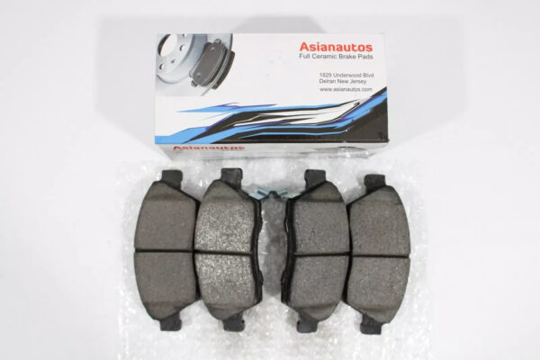 Asianautos ACR621 Premium Ceramic Disc Brake Pad Set