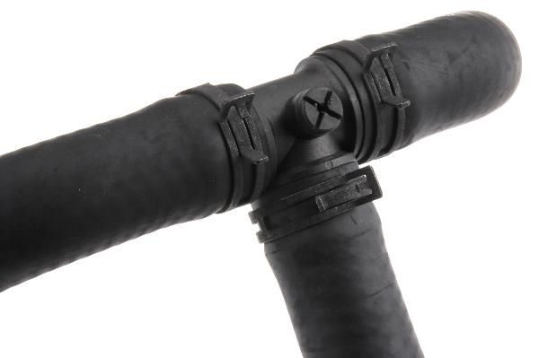 URO Parts PCH000460 Radiator Hose - Image 3